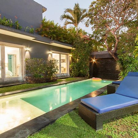 Villa Jalak Seminyak  Ngoại thất bức ảnh