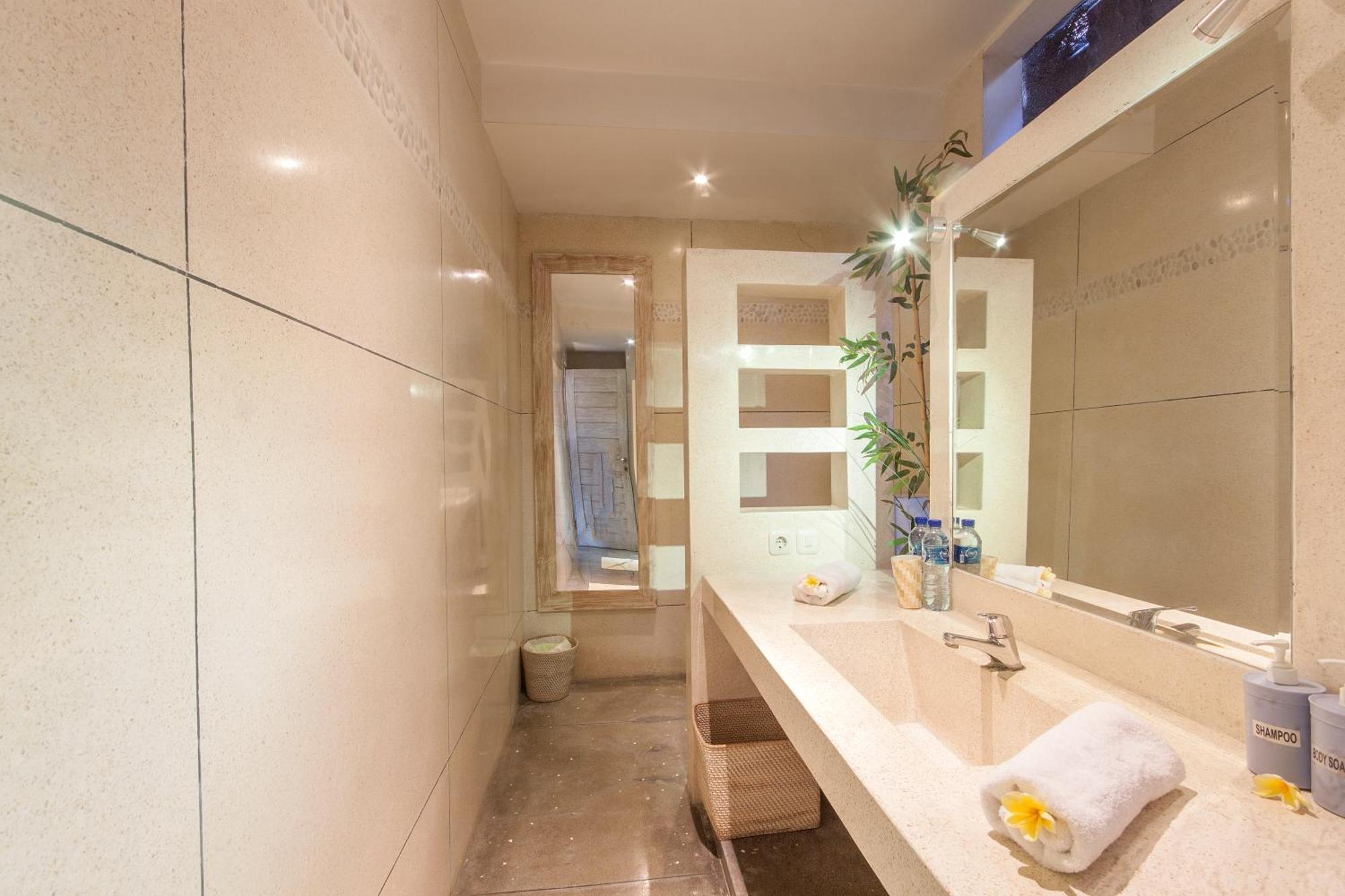 Villa Jalak Seminyak  Ngoại thất bức ảnh